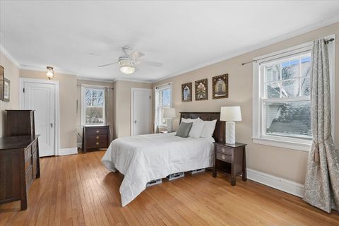 Tiny photo for 435 N Garfield Avenue, Hinsdale, IL 60521 (MLS # 12564022)