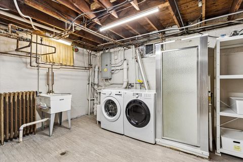 Tiny photo for 435 N Garfield Avenue, Hinsdale, IL 60521 (MLS # 12564022)