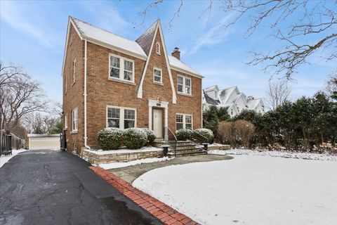 435 N Garfield Avenue Hinsdale IL 60521