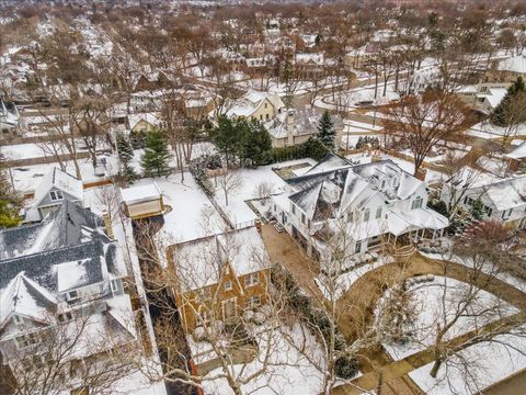 Tiny photo for 435 N Garfield Avenue, Hinsdale, IL 60521 (MLS # 12564022)