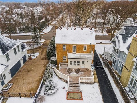 Tiny photo for 435 N Garfield Avenue, Hinsdale, IL 60521 (MLS # 12564022)