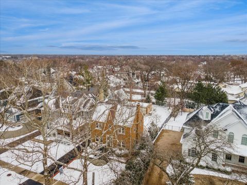 Tiny photo for 435 N Garfield Avenue, Hinsdale, IL 60521 (MLS # 12564022)