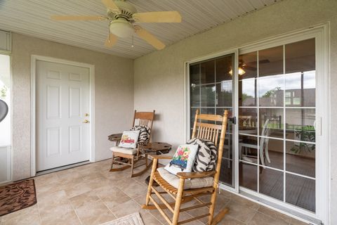 Tiny photo for 2717 Carnoustie Drive, Marion, IL 62959 (MLS # 12628744)