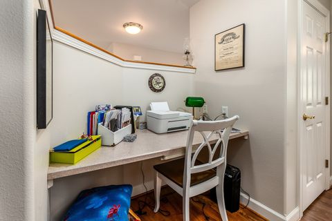 Tiny photo for 2717 Carnoustie Drive, Marion, IL 62959 (MLS # 12628744)