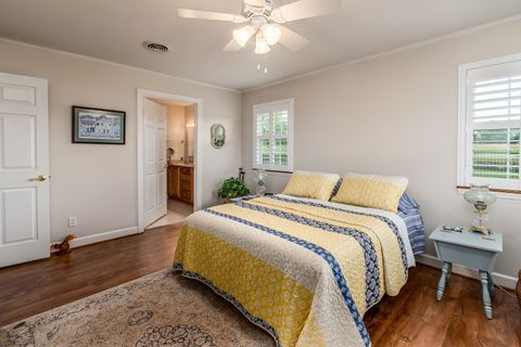 Tiny photo for 2717 Carnoustie Drive, Marion, IL 62959 (MLS # 12628744)