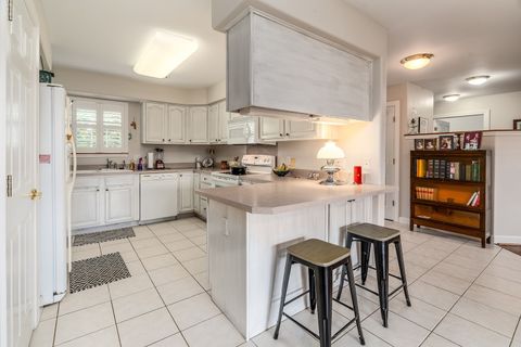 Tiny photo for 2717 Carnoustie Drive, Marion, IL 62959 (MLS # 12628744)