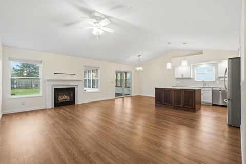 Tiny photo for 2315 E 57th Street, Davenport, IA 52807 (MLS # 12607751)