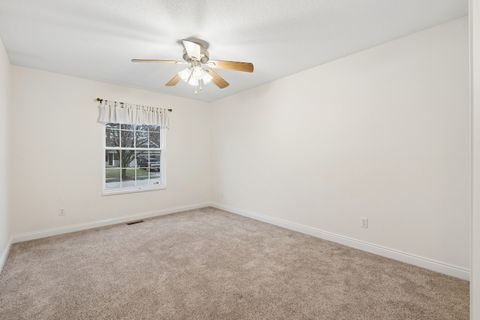 Tiny photo for 2315 E 57th Street, Davenport, IA 52807 (MLS # 12607751)