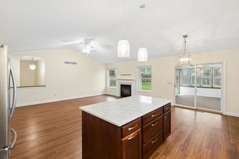 Tiny photo for 2315 E 57th Street, Davenport, IA 52807 (MLS # 12607751)