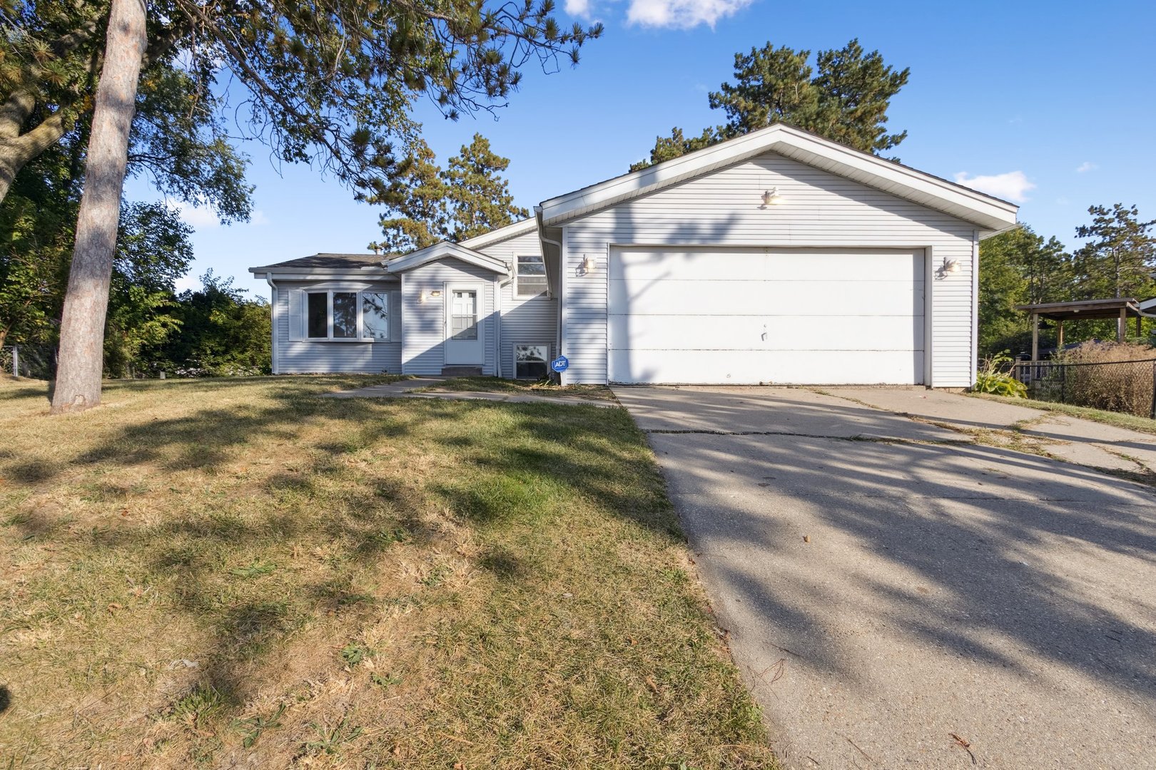 2724 Norway Pine Road