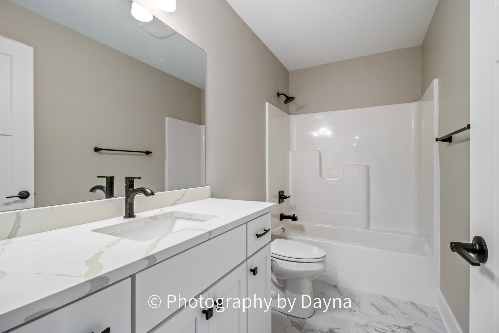 Beecher, Illinois 60401, United States, 2 Bedrooms Bedrooms, ,2 BathroomsBathrooms,Residential,Active,242768