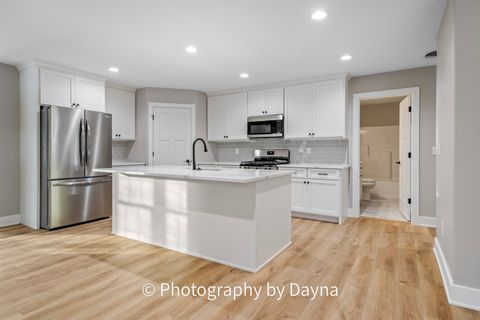 Tiny photo for 902 Lange Avenue, Beecher, IL 60401 (MLS # 12514479)