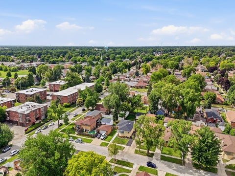 Tiny photo for 5544 Oakdale Drive, Oak Lawn, IL 60453 (MLS # 12690969)