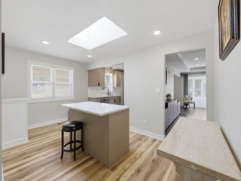 Tiny photo for 5544 Oakdale Drive, Oak Lawn, IL 60453 (MLS # 12690969)