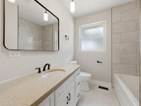 Tiny photo for 5544 Oakdale Drive, Oak Lawn, IL 60453 (MLS # 12690969)