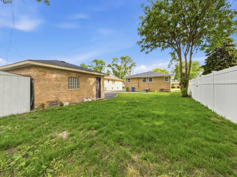 Tiny photo for 5544 Oakdale Drive, Oak Lawn, IL 60453 (MLS # 12690969)