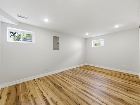 Tiny photo for 5544 Oakdale Drive, Oak Lawn, IL 60453 (MLS # 12690969)