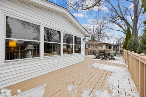 A home in Elk Grove Village