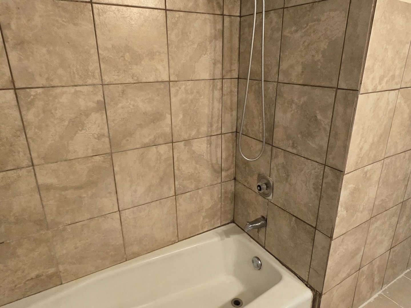 Harvey, Illinois 60426, United States, 3 Bedrooms Bedrooms, ,2 BathroomsBathrooms,Residential,Active,239895