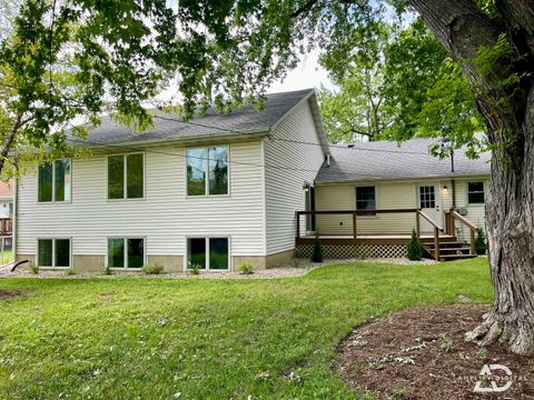 Tiny photo for 830 W River Street, Bourbonnais, IL 60914 (MLS # 12506147)