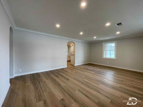 Tiny photo for 830 W River Street, Bourbonnais, IL 60914 (MLS # 12506147)