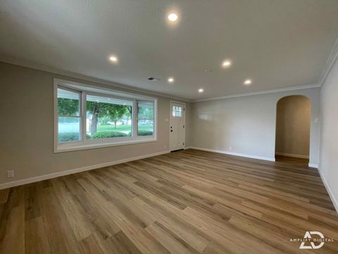 Tiny photo for 830 W River Street, Bourbonnais, IL 60914 (MLS # 12506147)