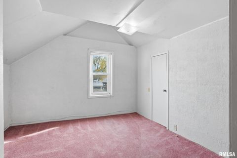 Tiny photo for 2537 BOIES Avenue, Davenport, IA 52802 (MLS # 12566058)