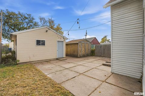 Tiny photo for 2537 BOIES Avenue, Davenport, IA 52802 (MLS # 12566058)