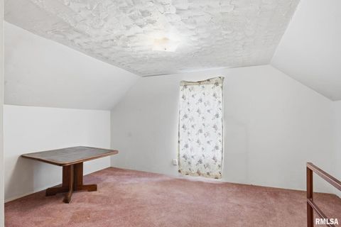 Tiny photo for 2537 BOIES Avenue, Davenport, IA 52802 (MLS # 12566058)