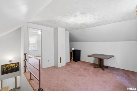 Tiny photo for 2537 BOIES Avenue, Davenport, IA 52802 (MLS # 12566058)