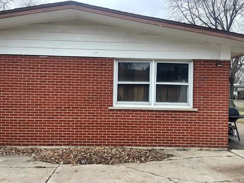 Tiny photo for 705 W Fitzhenry Court, Glenwood, IL 60425 (MLS # 12542084)