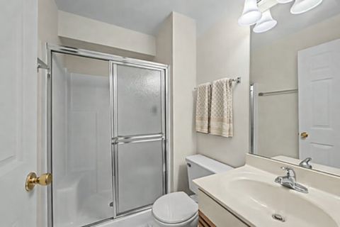 Tiny photo for 611 Hapsfield Lane #100, Buffalo Grove, IL 60089 (MLS # 12620396)