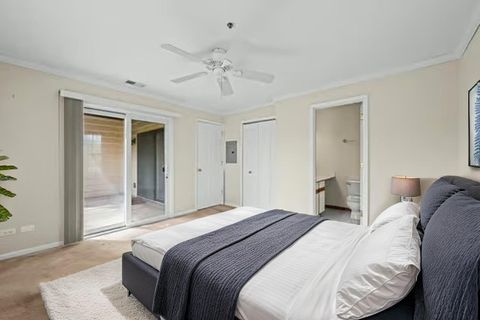 Tiny photo for 611 Hapsfield Lane #100, Buffalo Grove, IL 60089 (MLS # 12620396)