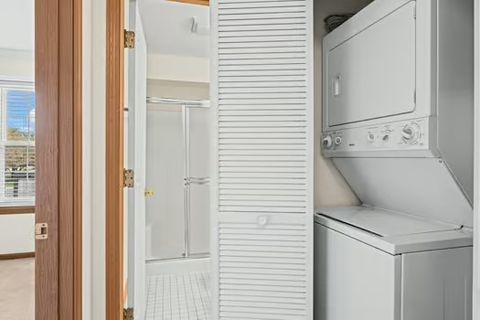 Tiny photo for 611 Hapsfield Lane #100, Buffalo Grove, IL 60089 (MLS # 12620396)