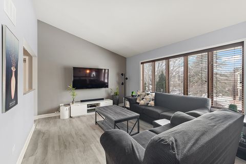 Tiny photo for 17565 Windsor Parkway, Tinley Park, IL 60487 (MLS # 12537814)