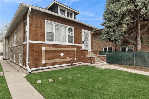 5338 N Kedzie Avenue Chicago IL 60625