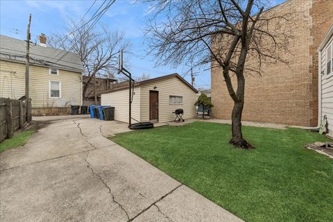 Tiny photo for 5338 N Kedzie Avenue, Chicago, IL 60625 (MLS # 12593751)