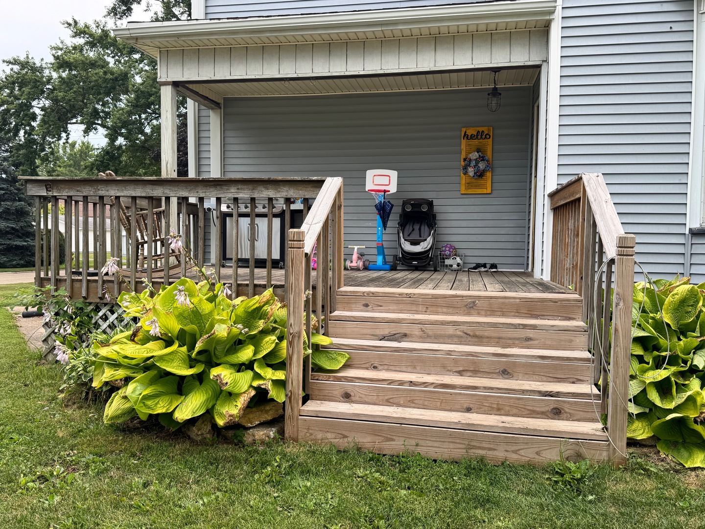300 9th Street