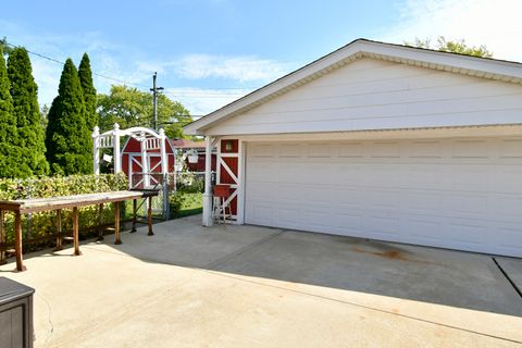 Tiny photo for 16411 Claire Lane, South Holland, IL 60473 (MLS # 12472116)