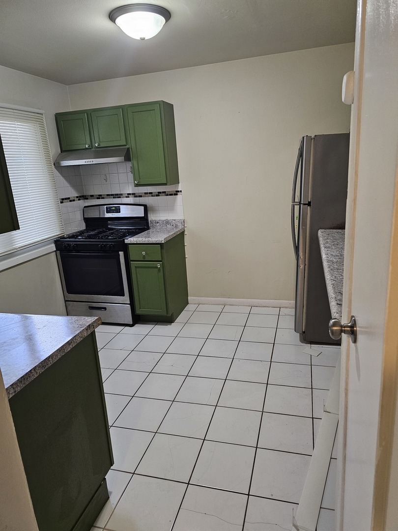 10081 FRONTAGE Road F