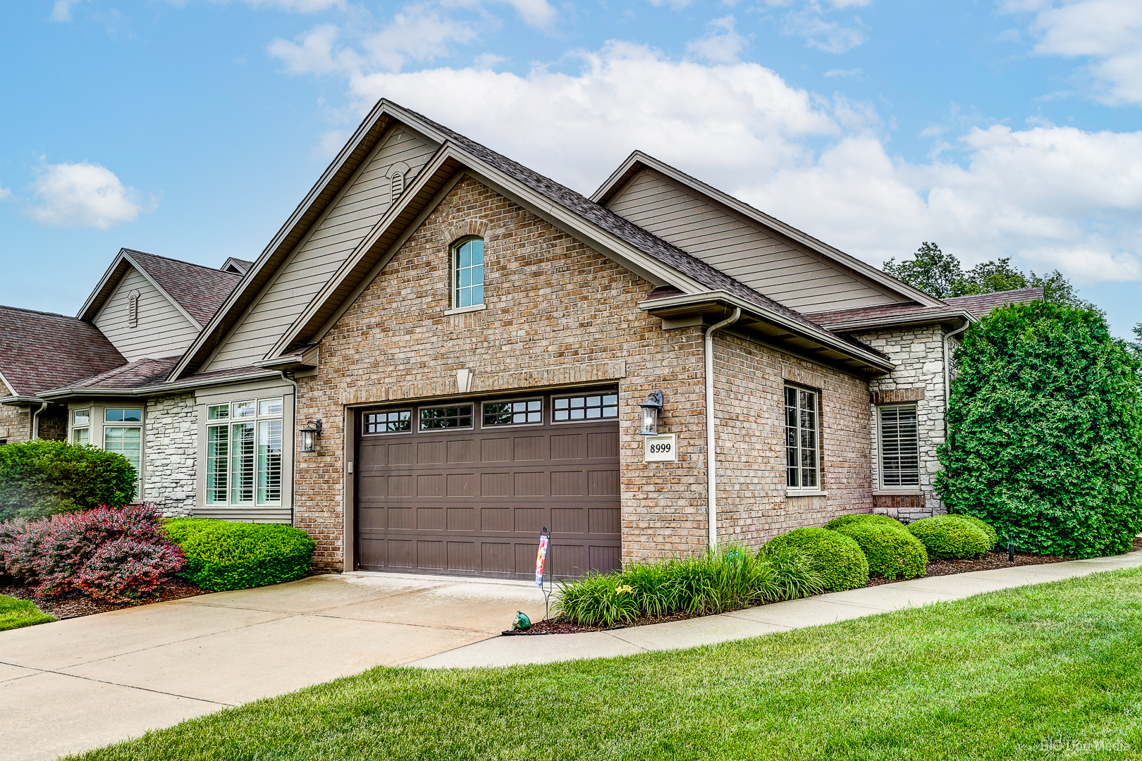 8999 Holland Harbor Circle