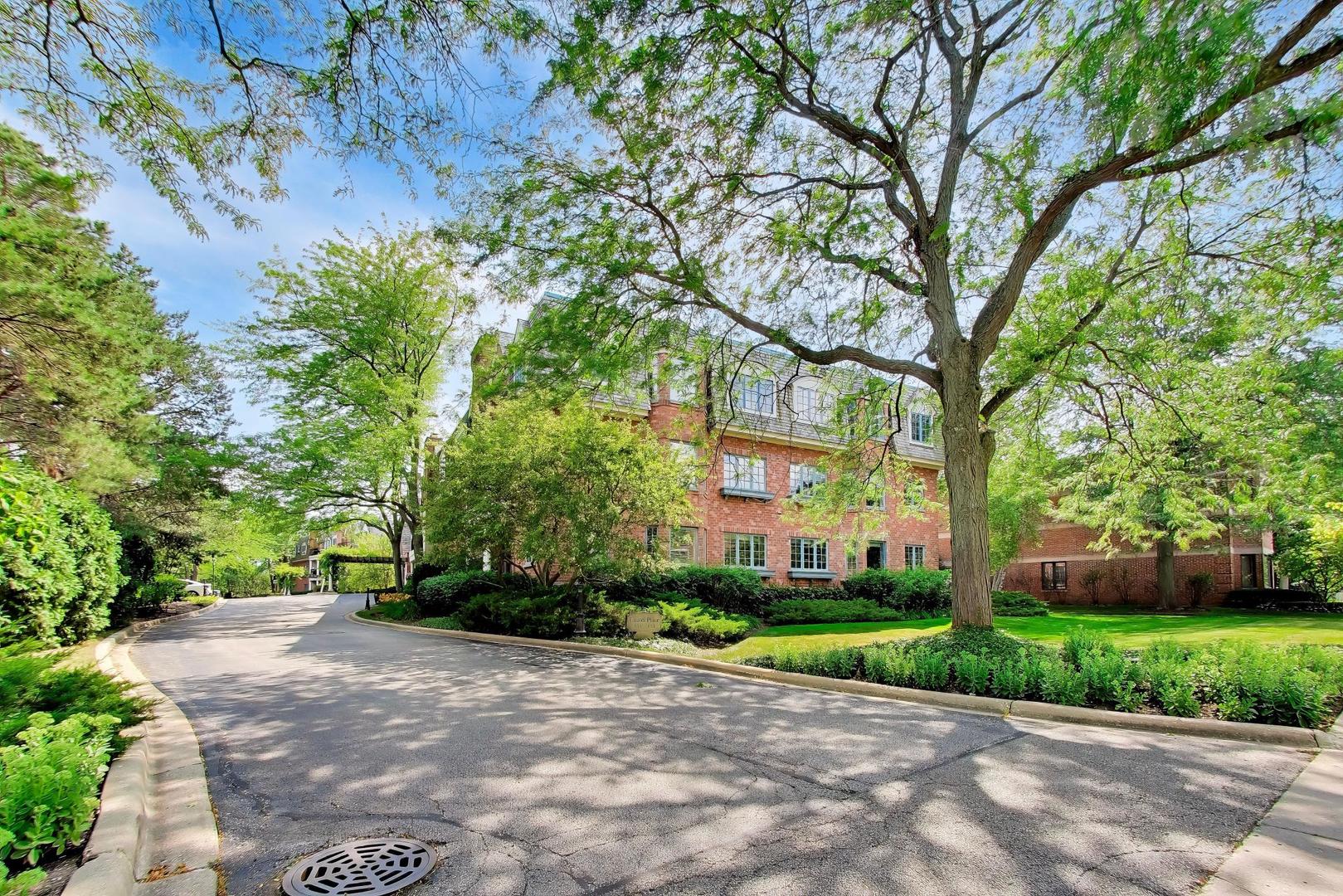 151 E Laurel Avenue 104