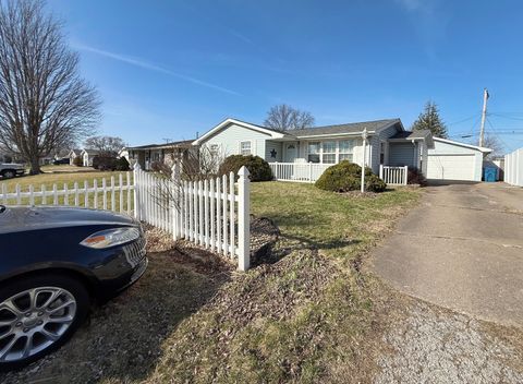 Tiny photo for 2406 11th Street, Silvis, IL 61282 (MLS # 12601993)