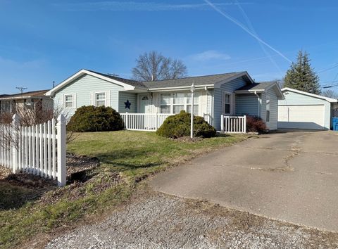 Tiny photo for 2406 11th Street, Silvis, IL 61282 (MLS # 12601993)