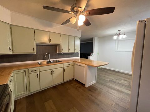 Tiny photo for 306 S Carter Street, Carterville, IL 62918 (MLS # 12559338)