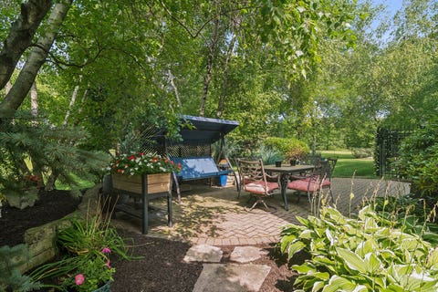 Tiny photo for 15 DORCHESTER Court, Hawthorn Woods, IL 60047 (MLS # 12722702)