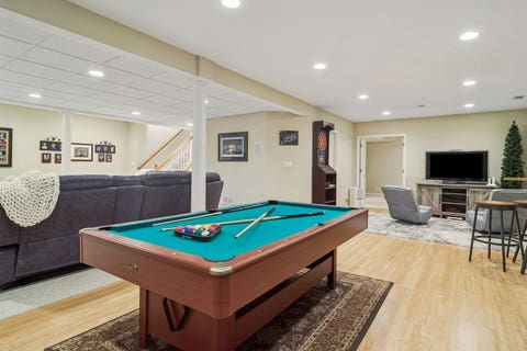 Tiny photo for 15 DORCHESTER Court, Hawthorn Woods, IL 60047 (MLS # 12722702)