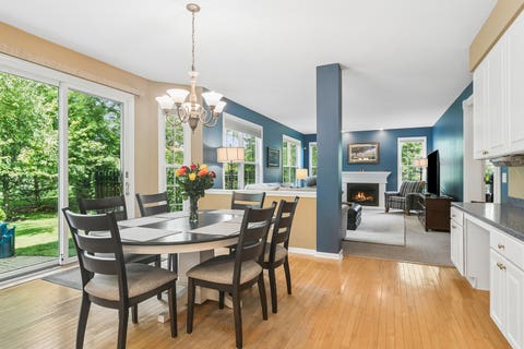 Tiny photo for 15 DORCHESTER Court, Hawthorn Woods, IL 60047 (MLS # 12722702)