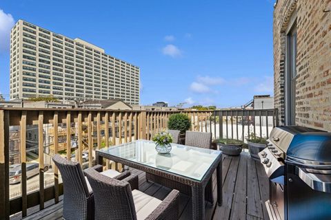 Tiny photo for 4834 N Kenmore Avenue #3N, Chicago, IL 60640 (MLS # 12484835)