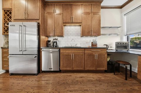 Tiny photo for 4834 N Kenmore Avenue #3N, Chicago, IL 60640 (MLS # 12484835)